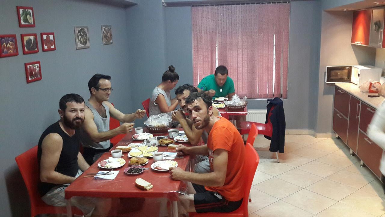 Highland Park Hostel Baku Ngoại thất bức ảnh