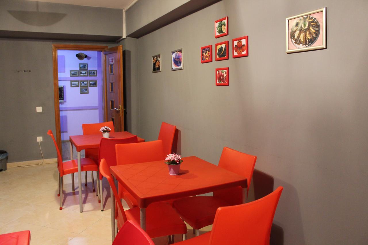 Highland Park Hostel Baku Ngoại thất bức ảnh