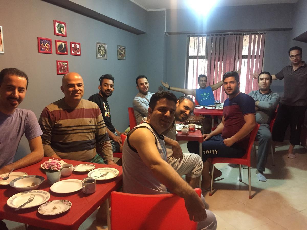 Highland Park Hostel Baku Ngoại thất bức ảnh
