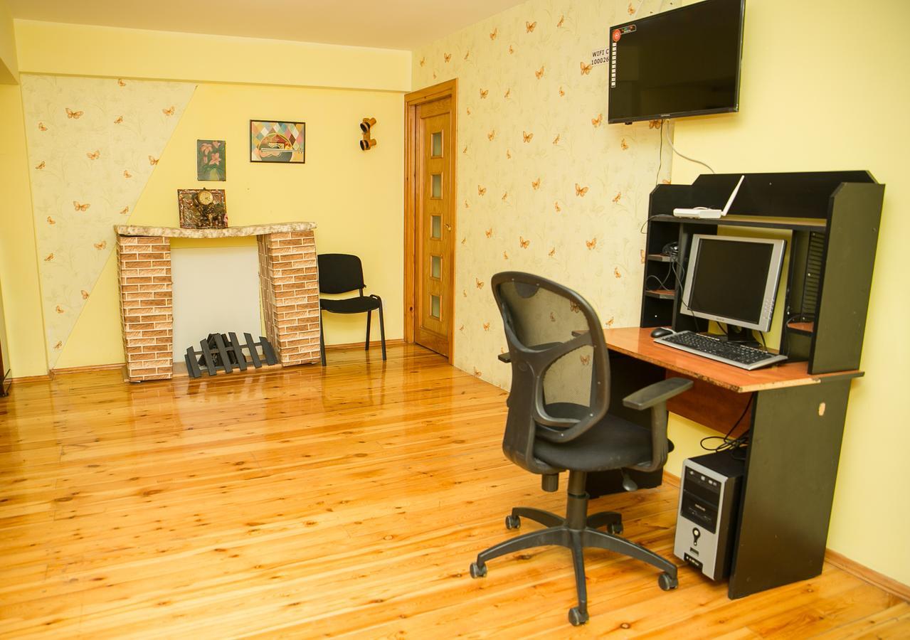 Highland Park Hostel Baku Ngoại thất bức ảnh