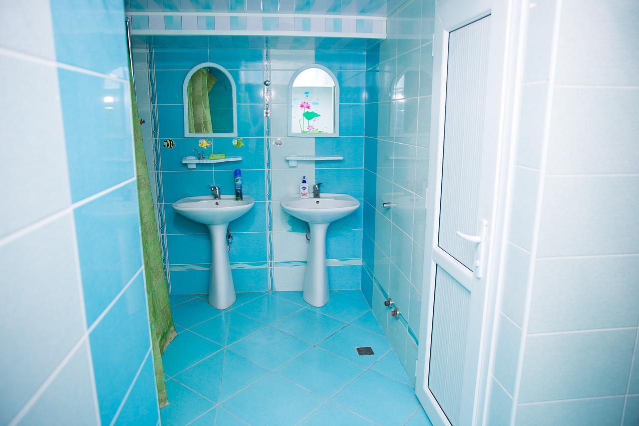 Highland Park Hostel Baku Ngoại thất bức ảnh