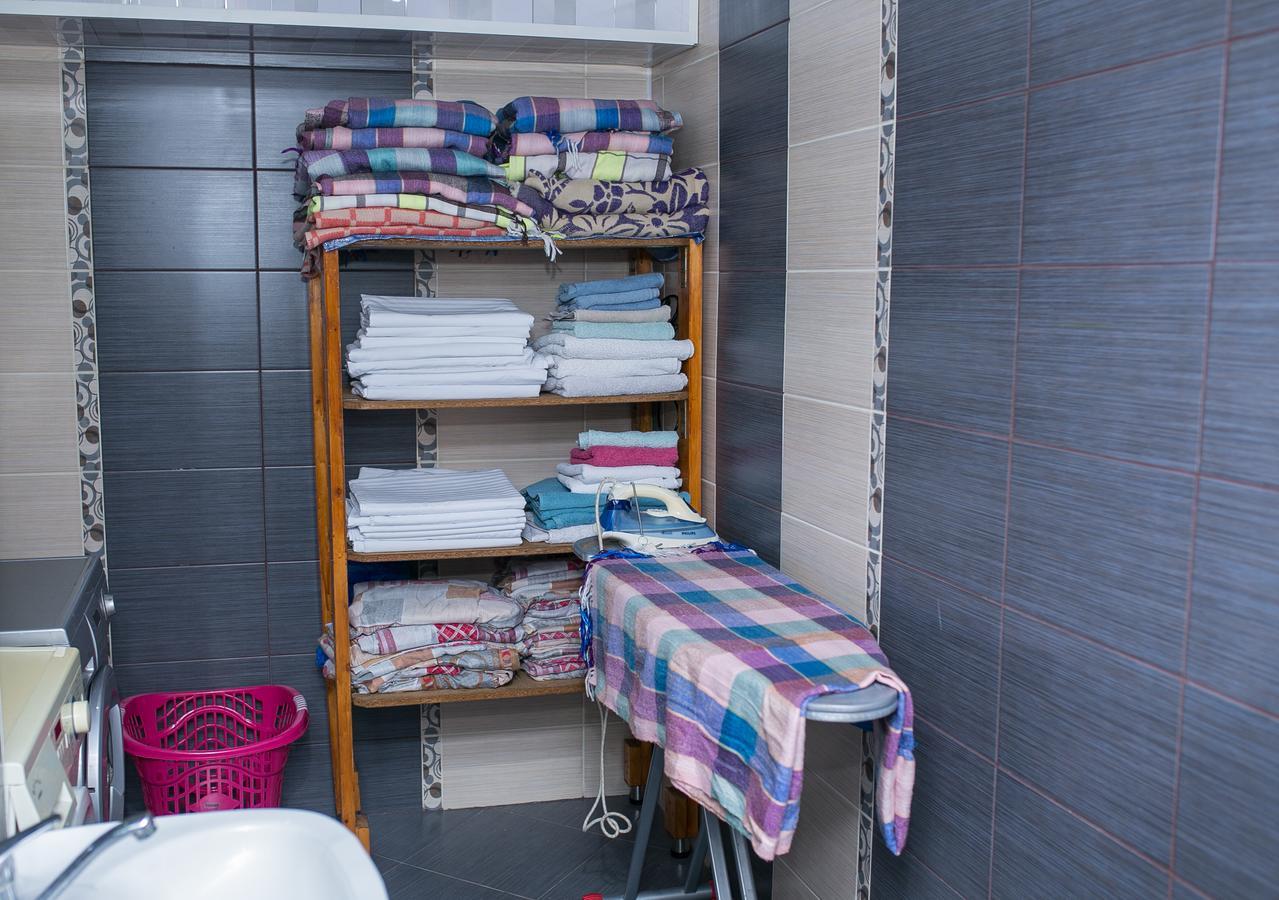 Highland Park Hostel Baku Ngoại thất bức ảnh
