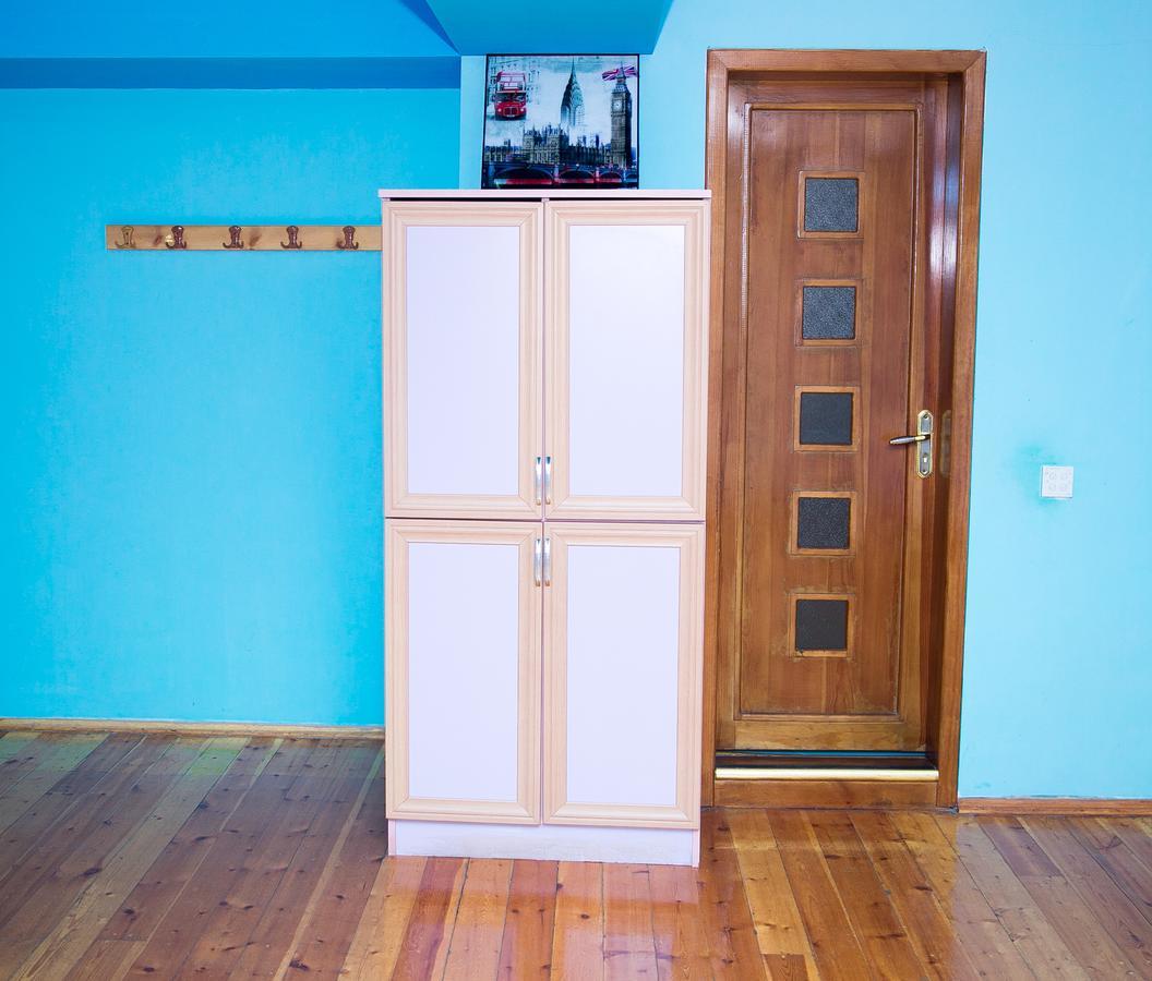 Highland Park Hostel Baku Ngoại thất bức ảnh